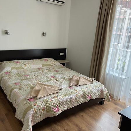 Antorini Apartments Sveti Vlas Exterior photo