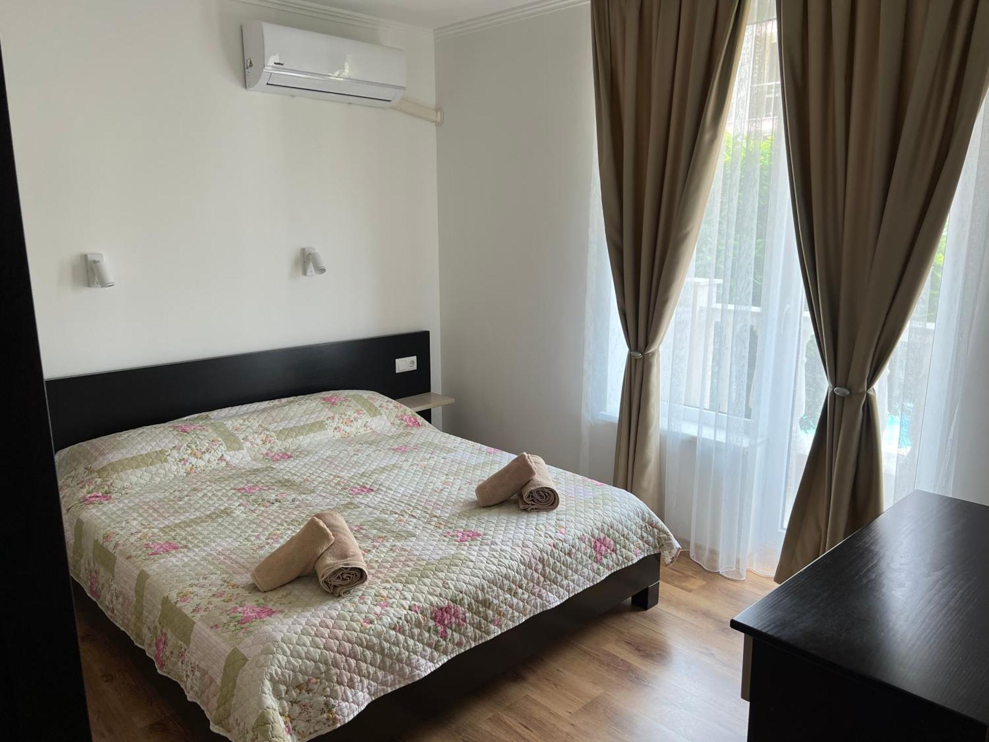 Antorini Apartments Sveti Vlas Exterior photo